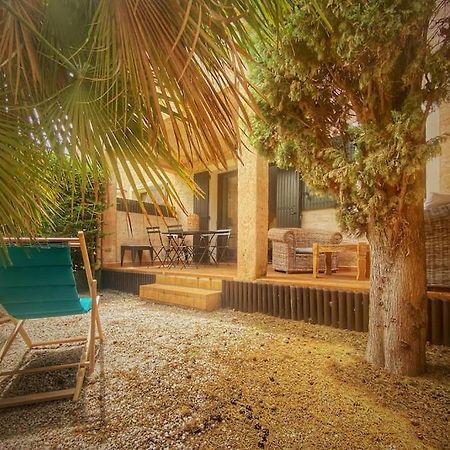 Cocoon'Isle - Jardinet- Jacuzzi Apartment LʼIsle-sur-la-Sorgue Екстериор снимка