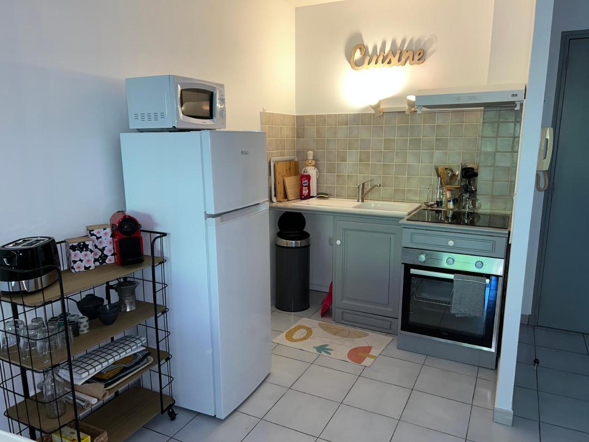 Cocoon'Isle - Jardinet- Jacuzzi Apartment LʼIsle-sur-la-Sorgue Екстериор снимка