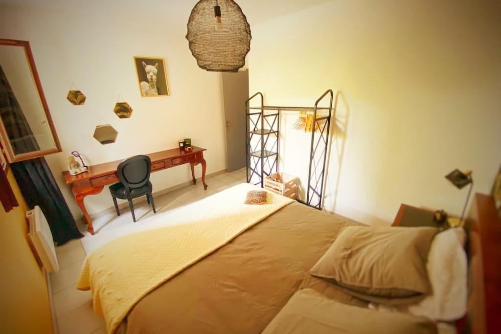Cocoon'Isle - Jardinet- Jacuzzi Apartment LʼIsle-sur-la-Sorgue Екстериор снимка