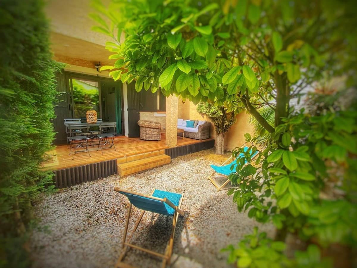 Cocoon'Isle - Jardinet- Jacuzzi Apartment LʼIsle-sur-la-Sorgue Екстериор снимка